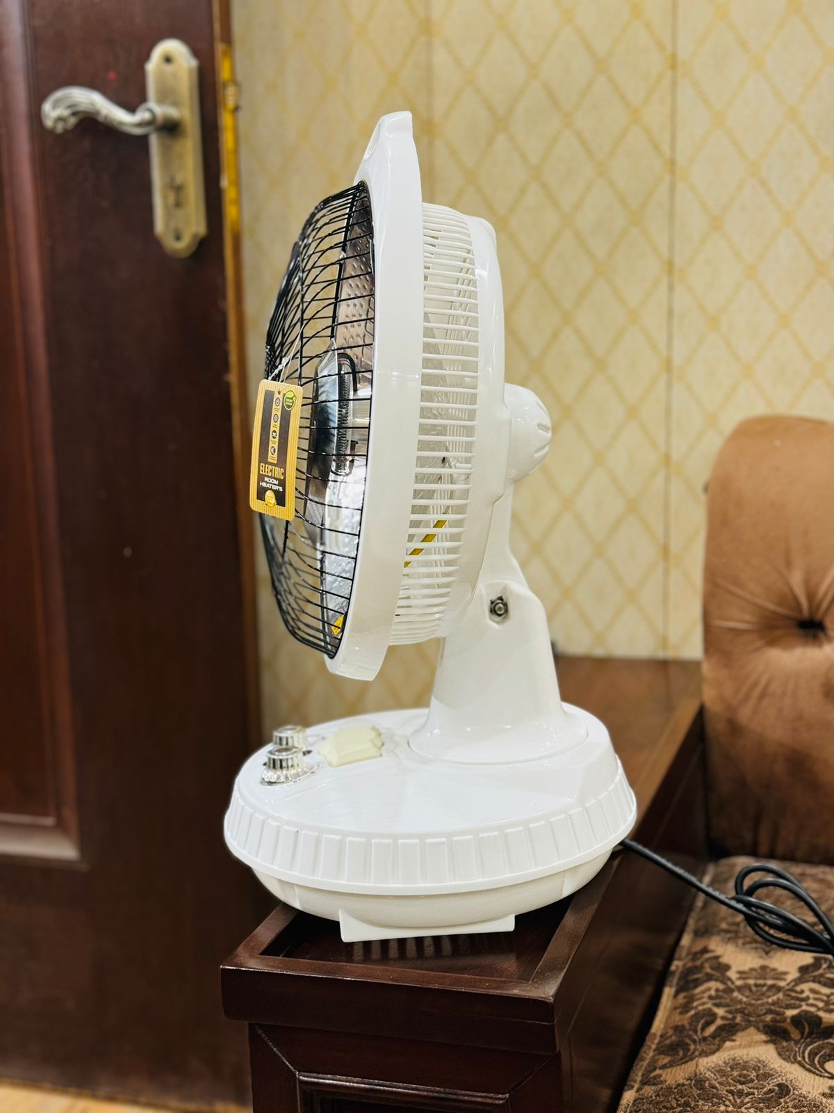 600 Watt Rotating Inverter Electric Heater