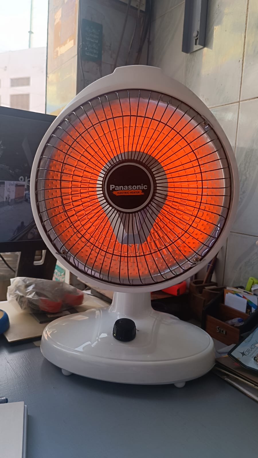 600/300 watt Panasonic Electric Heater